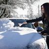 Zone Tech 12V Electric Heated Snow and Ice Scraper with Long Cord view 5